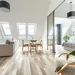 Park By Platinum Apartamento