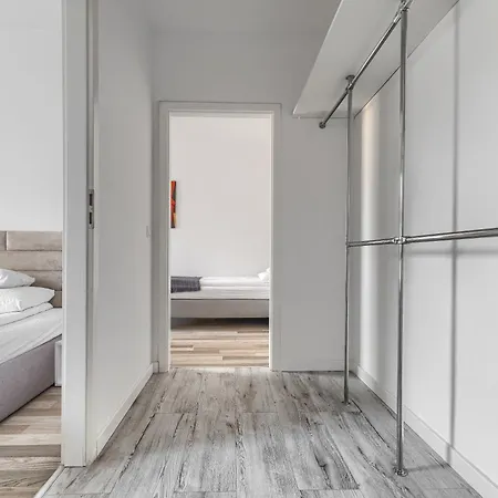 Park By Platinum Apartament *